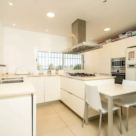 Limonero Villa